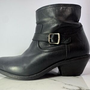 Frye Lana Black Leather Ankle Boots